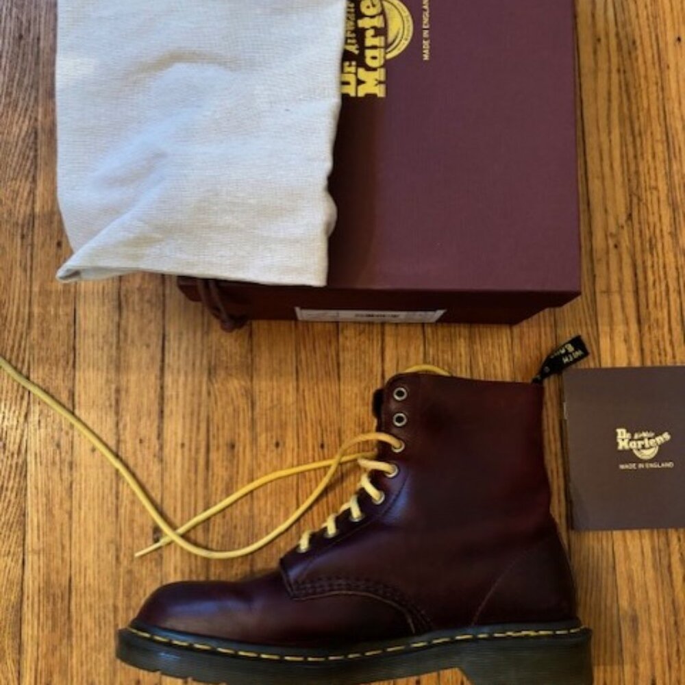 Dr. Martens English made Red size 10US